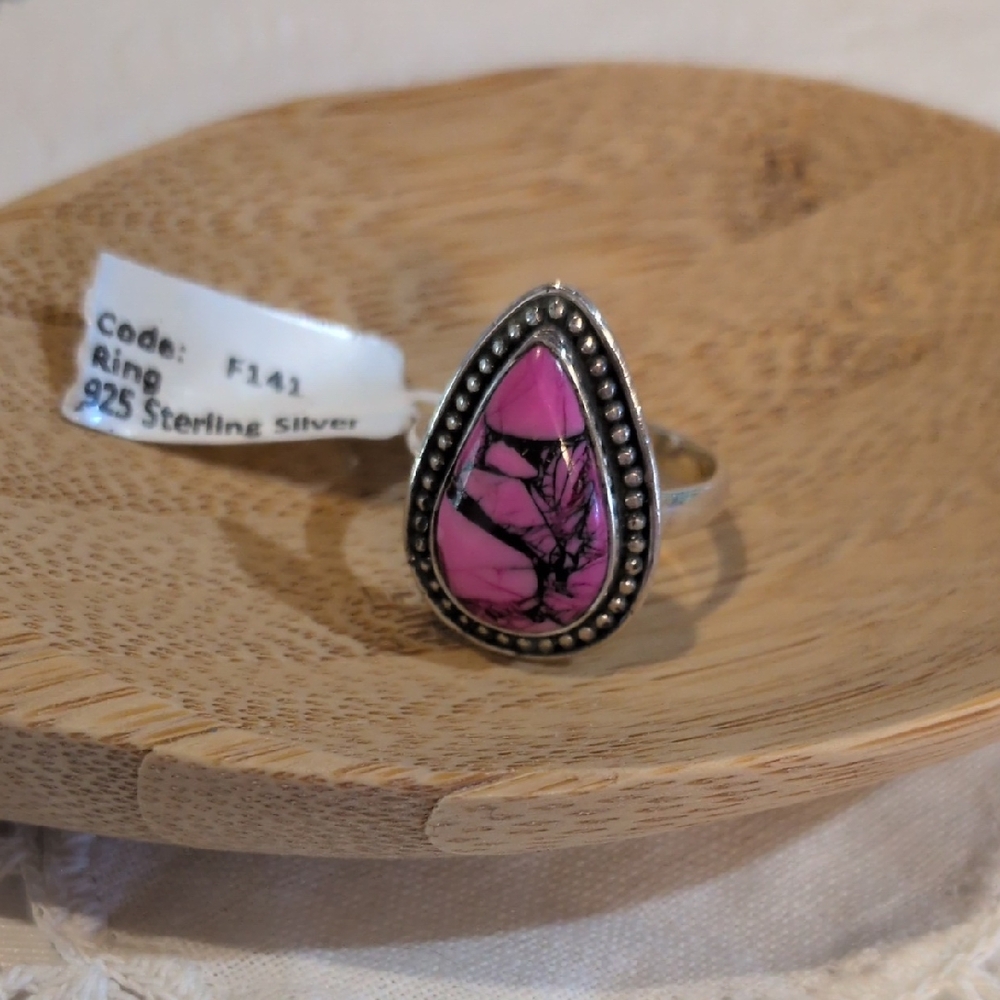 925 Sterling Silver Fushia Turquoise Teardrop Stone Ring NEW
